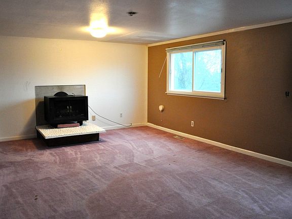 4th image of 22936 19th Ave S