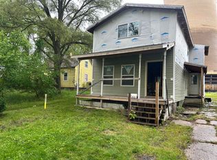 711 W 4th St, Michigan City, IN