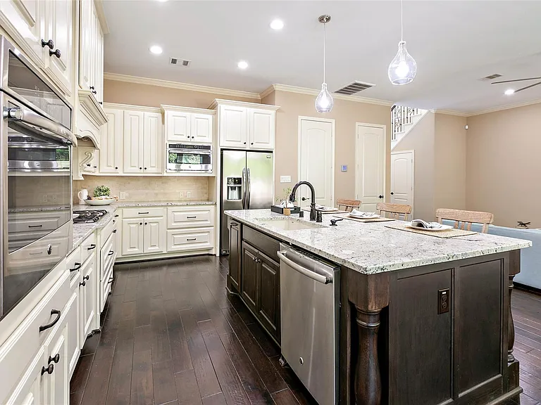 68 Daffodil Meadow Pl — Photo 10