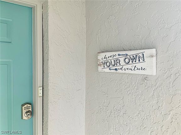 4th image of 14480 Summerlin Trace Ct APT 3