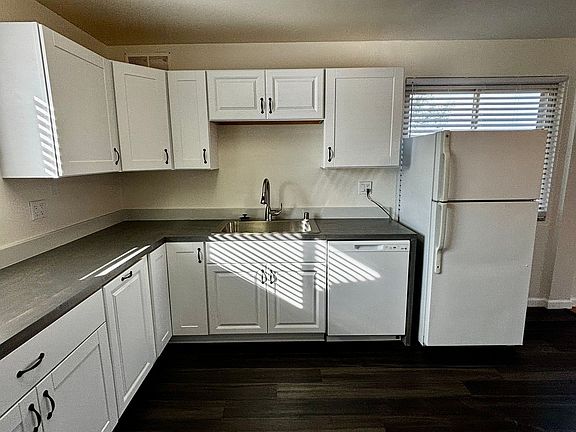 5th image of 6501-6507 Tait St