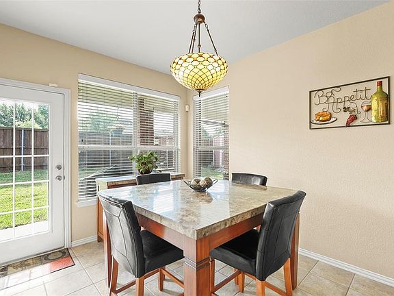 4th image of 12118 Daimler Dr