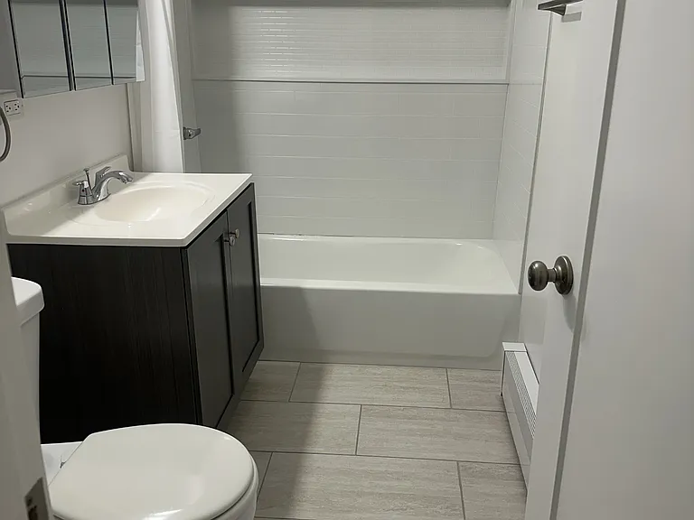 1419 N 17th Ave — Photo 5