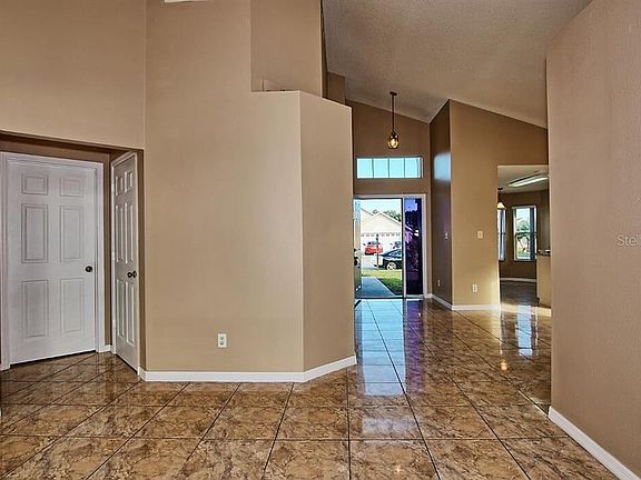 4th image of 1328 Sierra Cir