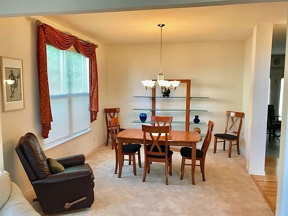 3rd image of 1212 Tulip Tree Ct