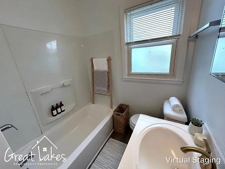 19138 Washtenaw St — Photo 6
