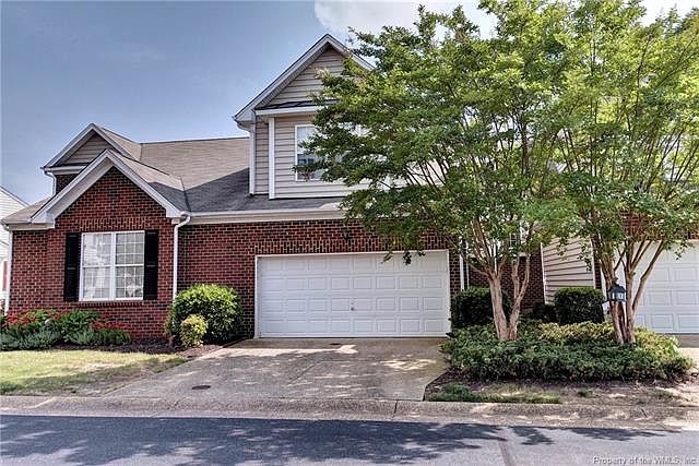 1st image of 4453 Eaglebrook Dr #0