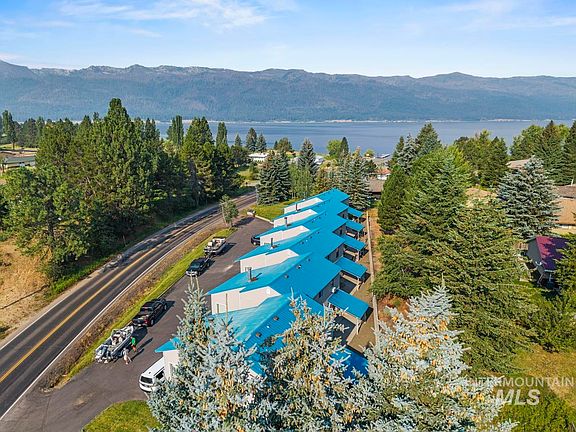 2nd image of 508 Lake Cascade Pkwy #3