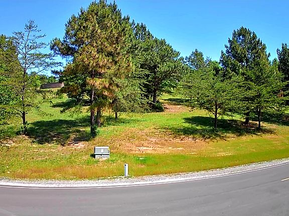 2nd image of 1899 River Bluffs Dr