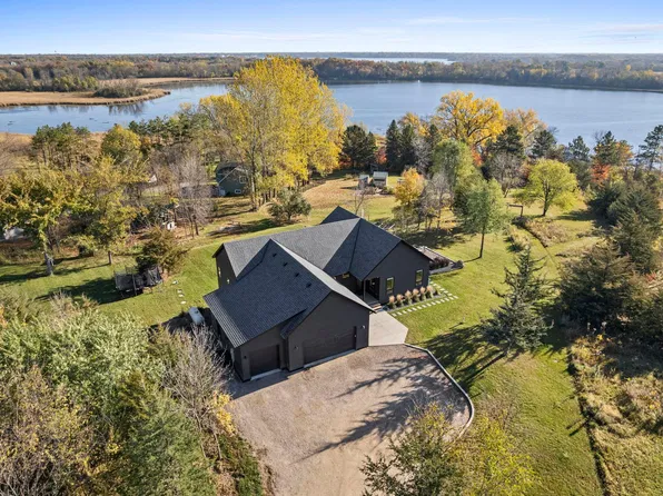 68 Colbert Ave NW, Buffalo, MN 55313