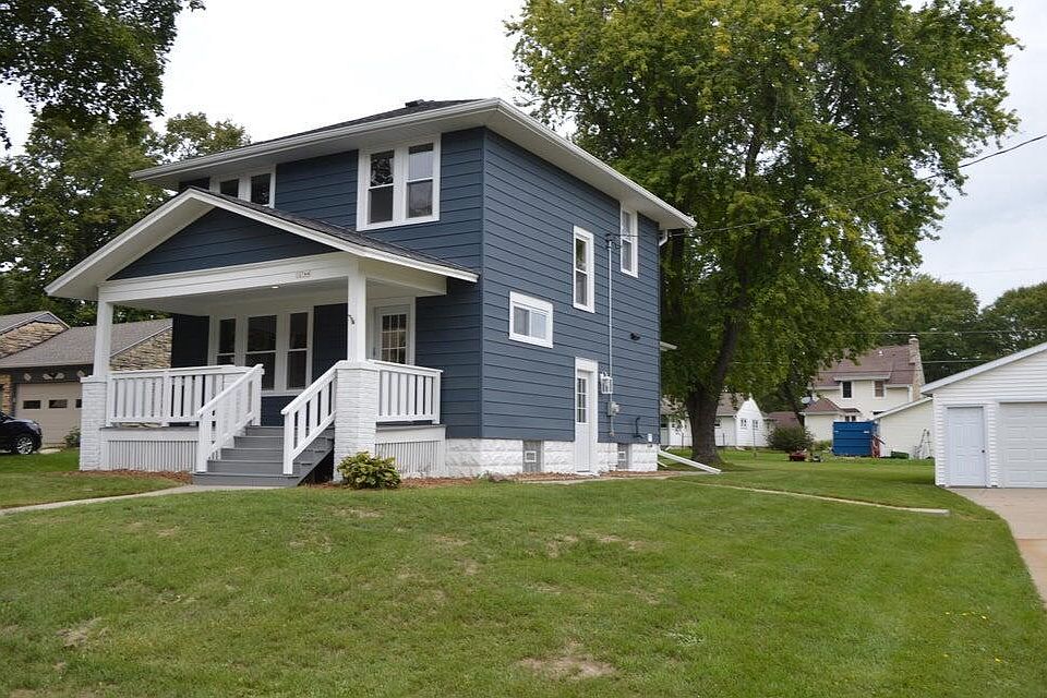 1st image of 12744 W Fairmount AVENUE