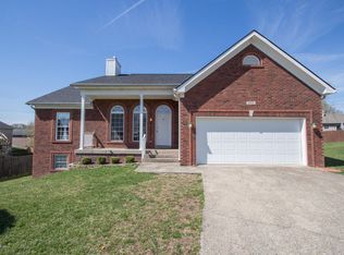 266 Lang Run Ct, Simpsonville, KY 40067