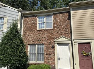 2910 Faversham Pl, Raleigh, NC 27604
