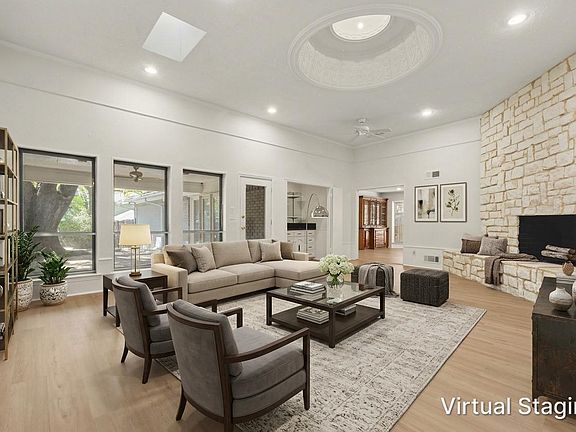 2nd image of 9632 Robin Meadow Dr
