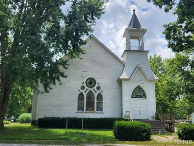 215 S Pine St, Irving, IL, 62051