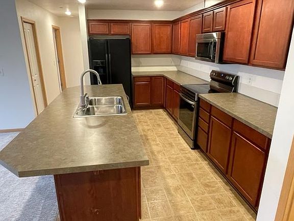 4th image of 6060 Illinois Ln SE Unit C