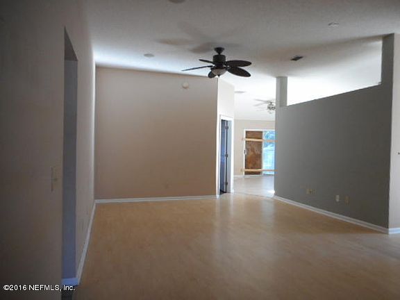 3rd image of 4725 Cumberland Cove Ct