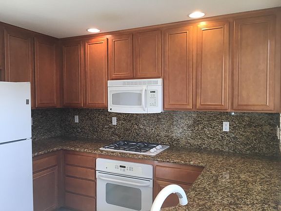 2nd image of 10476 Hollingsworth Way Unit 182