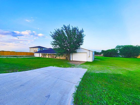 5th image of 3714 Highland Rd