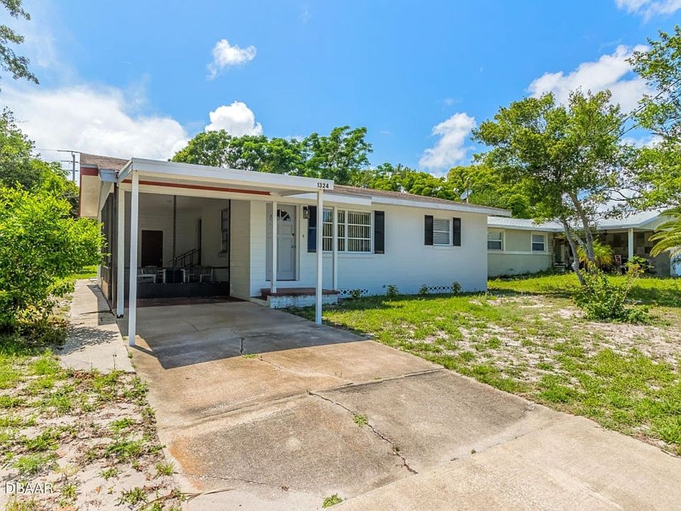 1st image of 1324 Carmen Ave