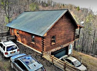 7447 Dawnwood Rd, Roanoke, VA 24018