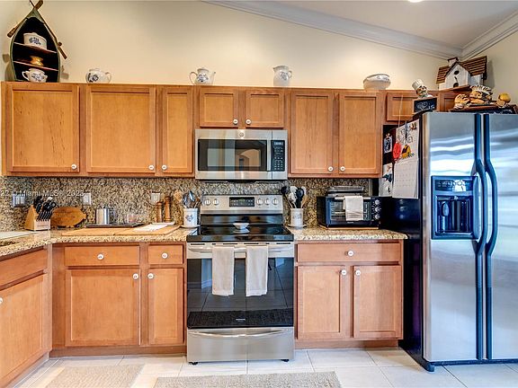 2nd image of 6890 NW Hogate Cir