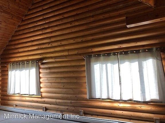3rd image of 128 Glacier Mountain Ln