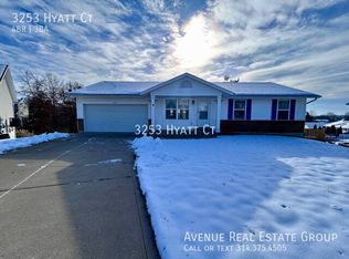 3253 Hyatt Ct, Saint Charles, MO 63303