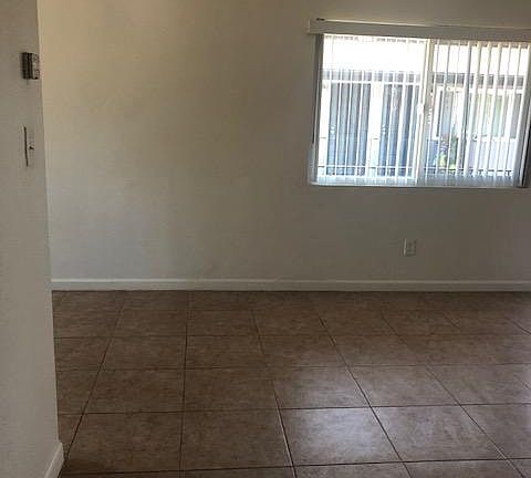 5th image of 4592.5 39th St