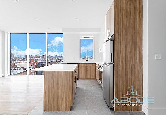 3rd image of 1245 Bedford Ave #8B