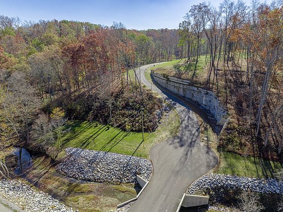 4th image of 6065 Stone Cliff Ln Tract 7