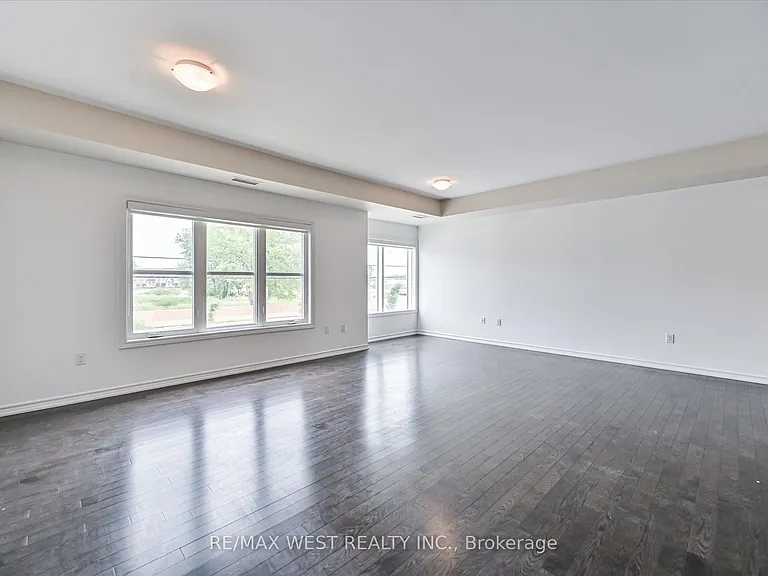 3865 Major Mackenzie Dr W #219 — Photo 17