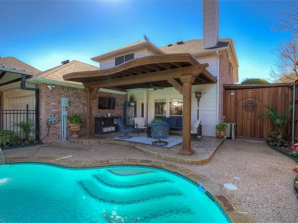 805 Tealwood Dr, Mesquite, TX 75181