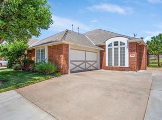 15524 Monarch Ln, Edmond, OK 73013