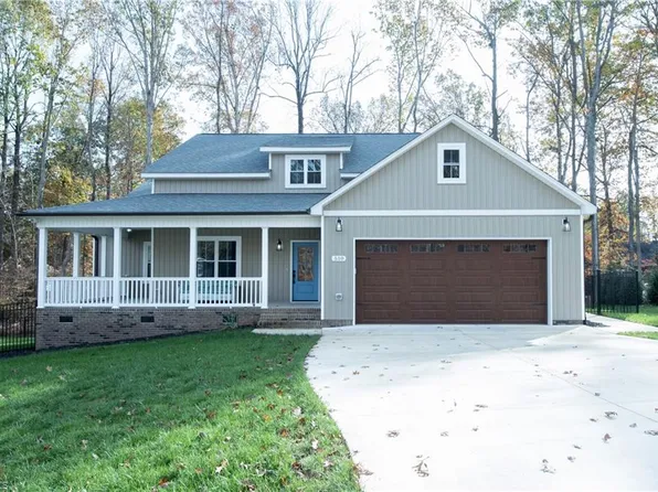 510 Hardin Ct, Liberty, NC 27298