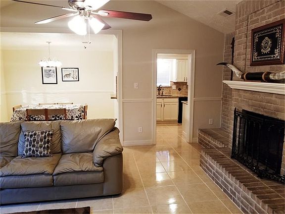 5th image of 7323 Barton Oaks Dr