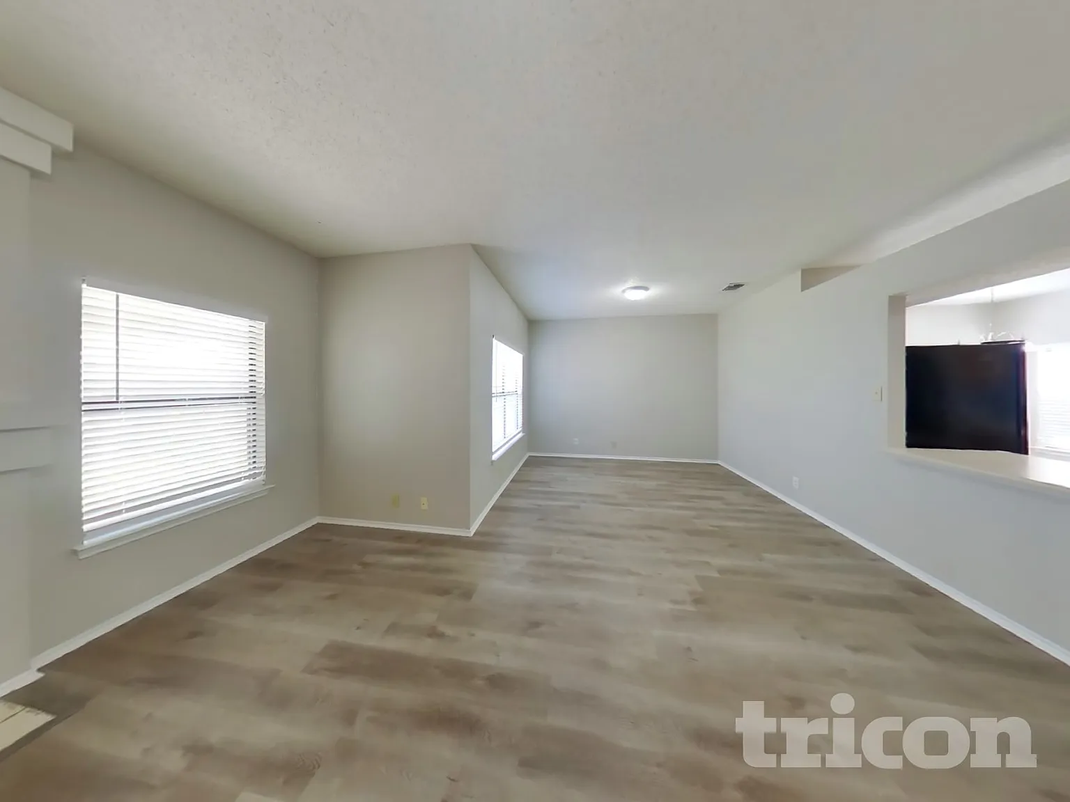 7439 Longing Trail San Antonio TX — Photo 4