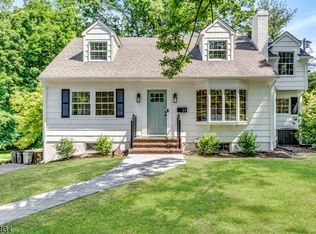 23 Mount Vernon Ave, Summit, NJ 07901