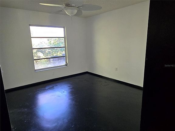 3rd image of 2974 CAPTIVA GARDENS DRIVE #17