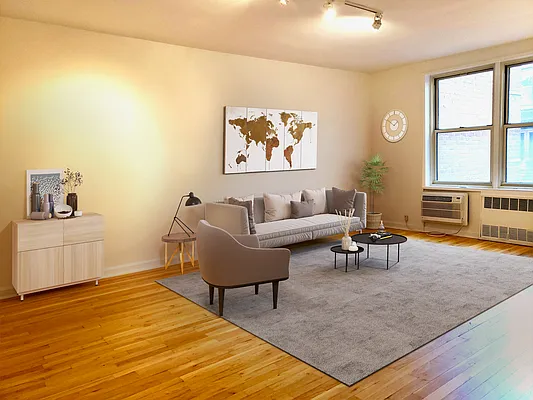 Sold by Compass | media 21
