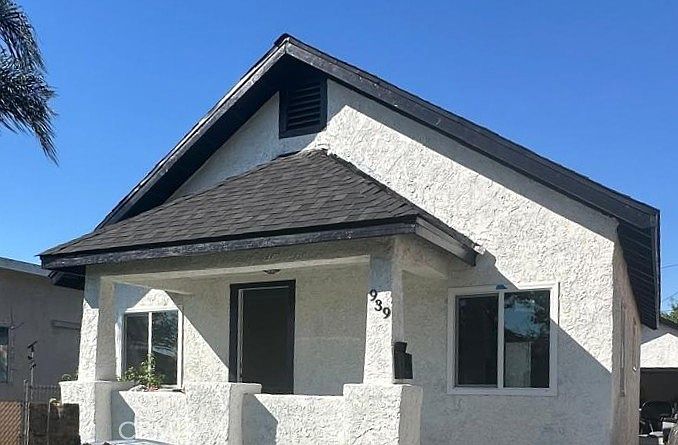1st image of 939 E 88th Pl