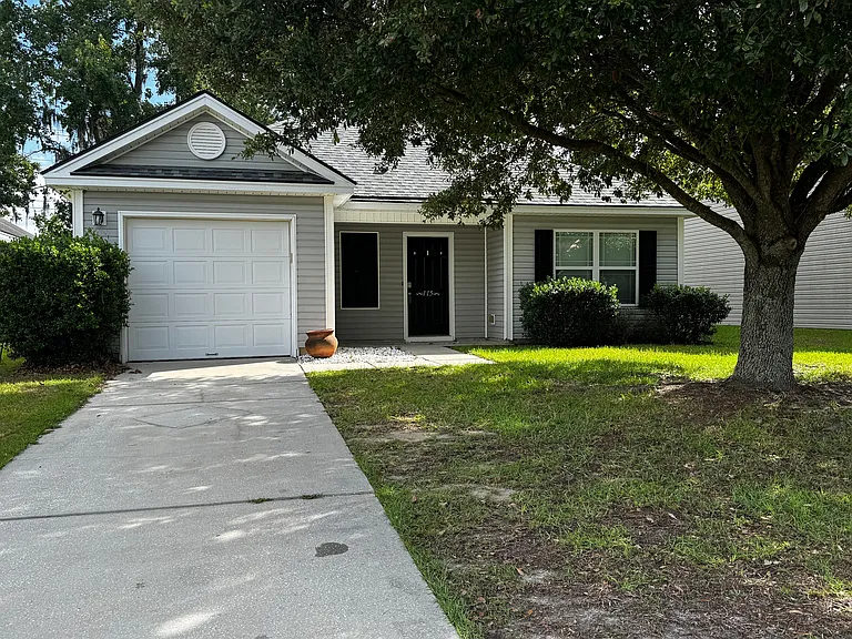 115 Fox Glen Ct — Photo 1