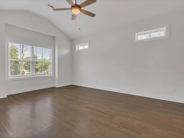 Primary Suite #2 (upstairs)