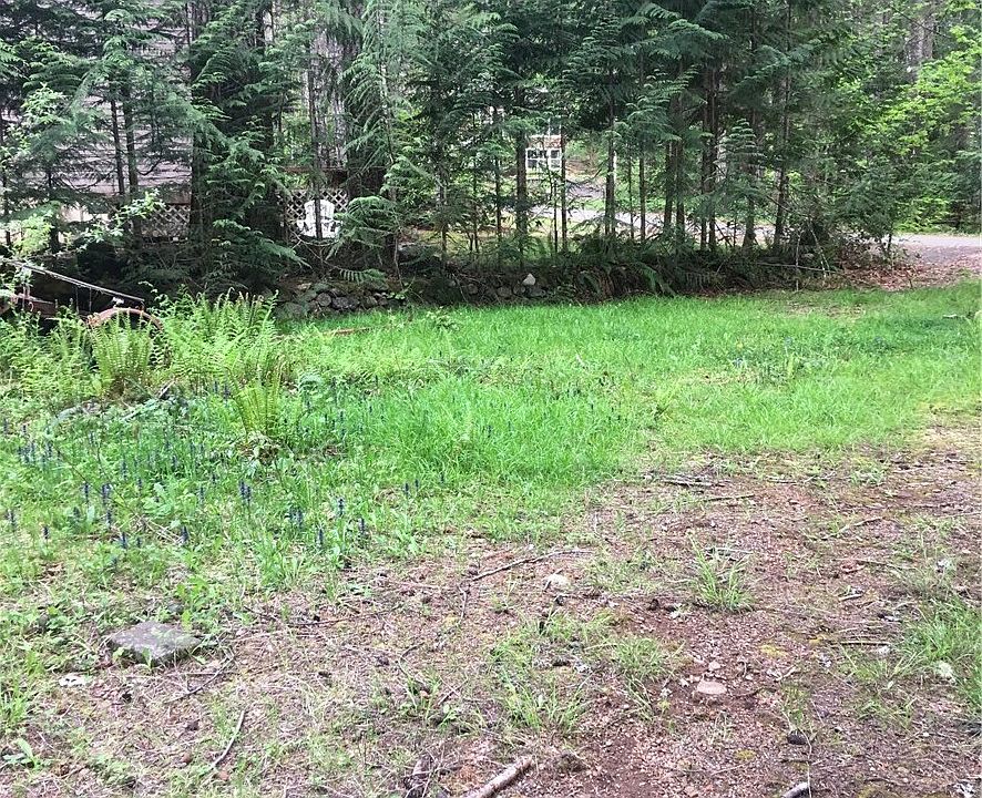 1st image of 20 N Park Creek Pl