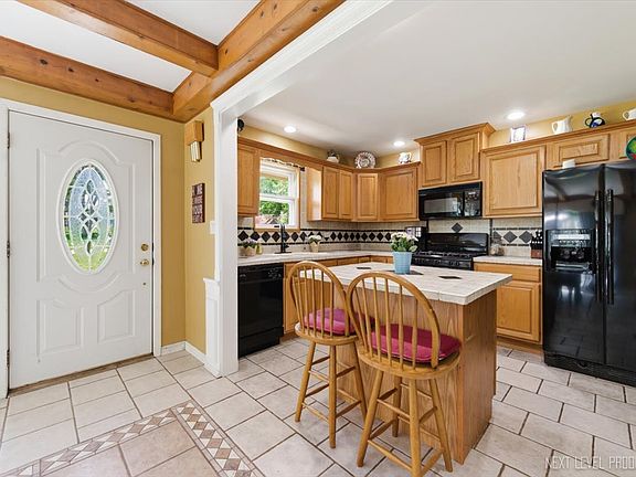 4th image of 1N255 Prairie Ave