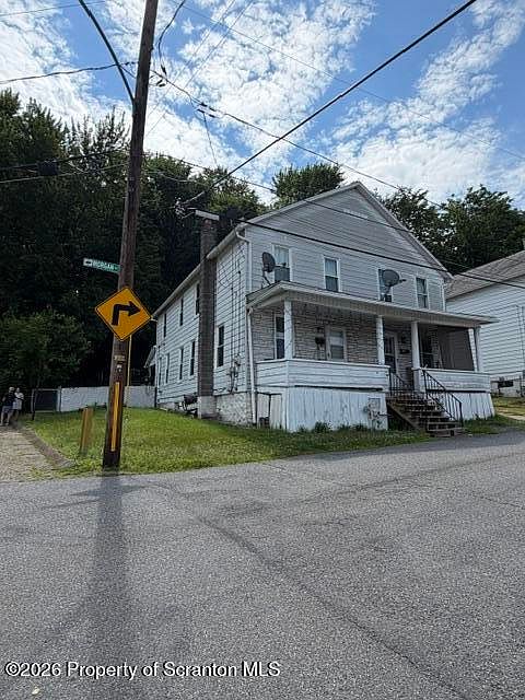 1st image of 14 Morgan Ln