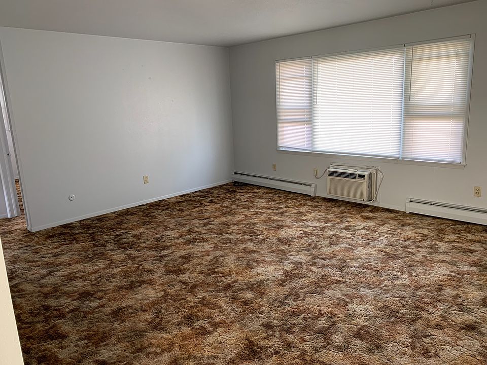 1st image of 1220 N Summit Ave APT 4