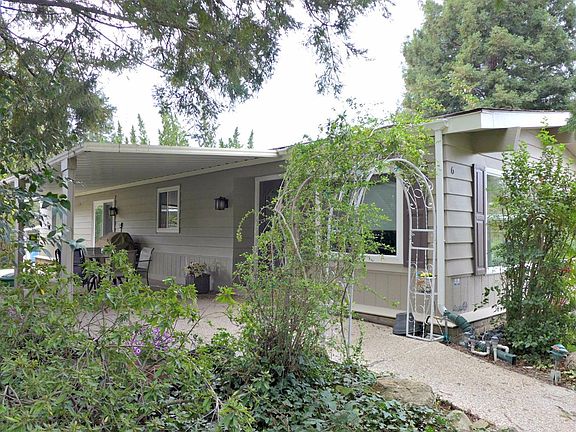 2nd image of 6 Redondo Court UNIT 6 Red