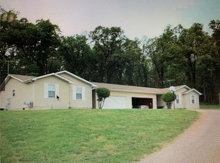 26787 Highway Yy APT E, Lebanon, MO 65536
