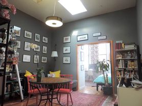 124 Allen St